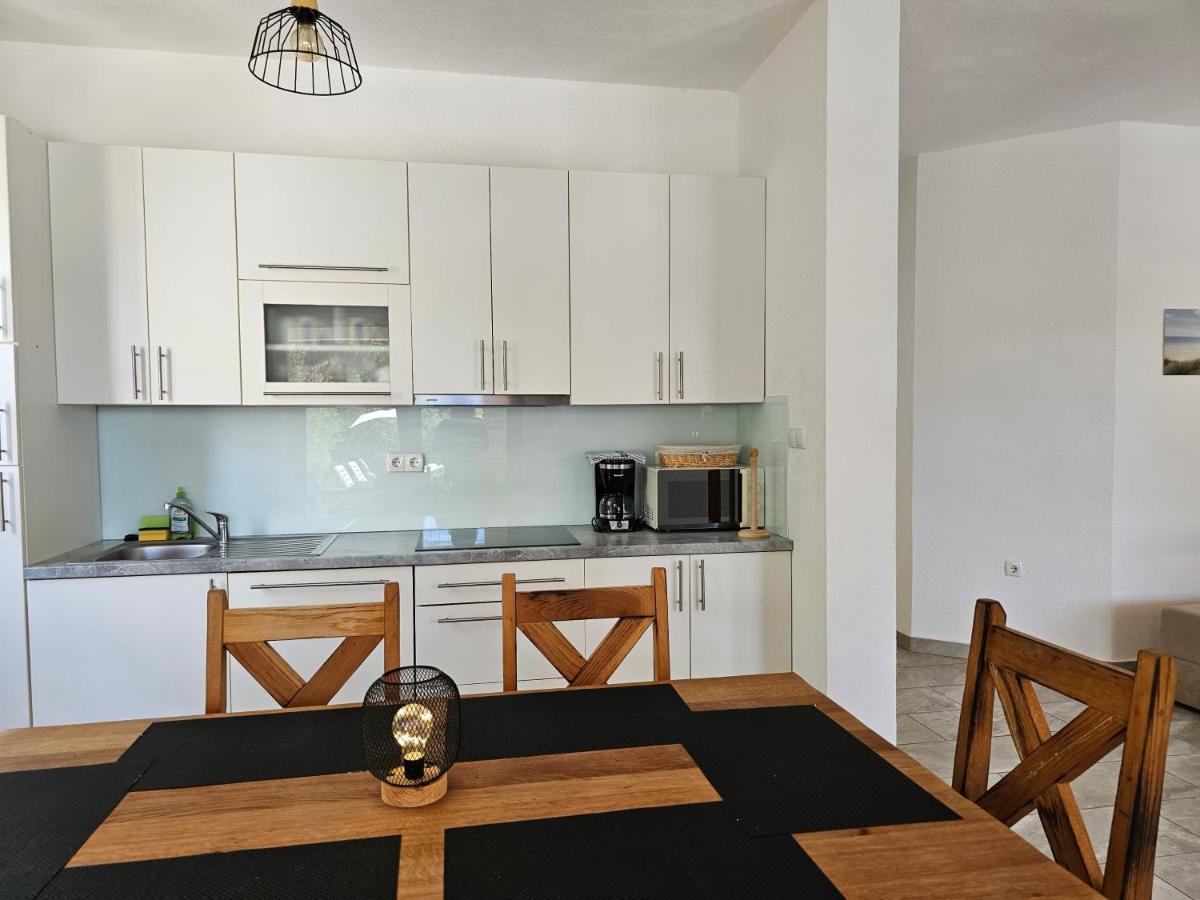 Holiday Homes Sintija Kampor Εξωτερικό φωτογραφία
