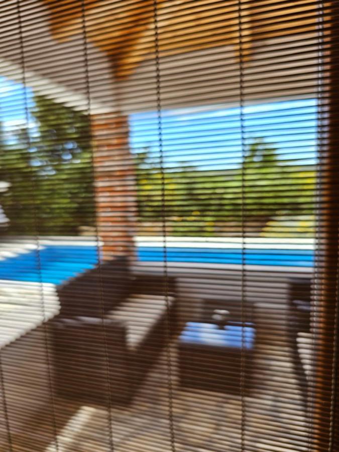 Holiday Homes Sintija Kampor Εξωτερικό φωτογραφία