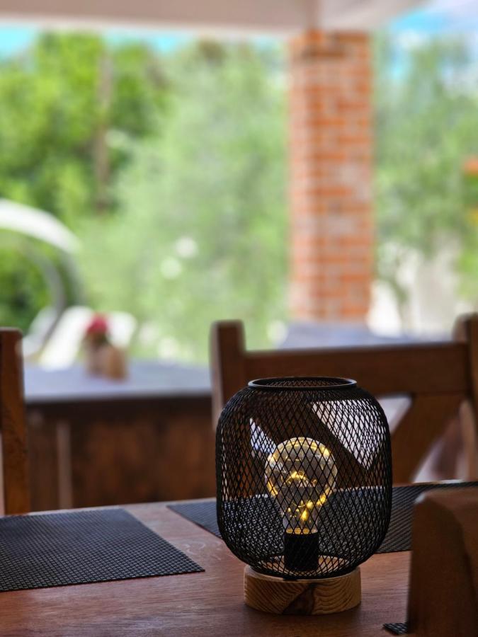 Holiday Homes Sintija Kampor Εξωτερικό φωτογραφία